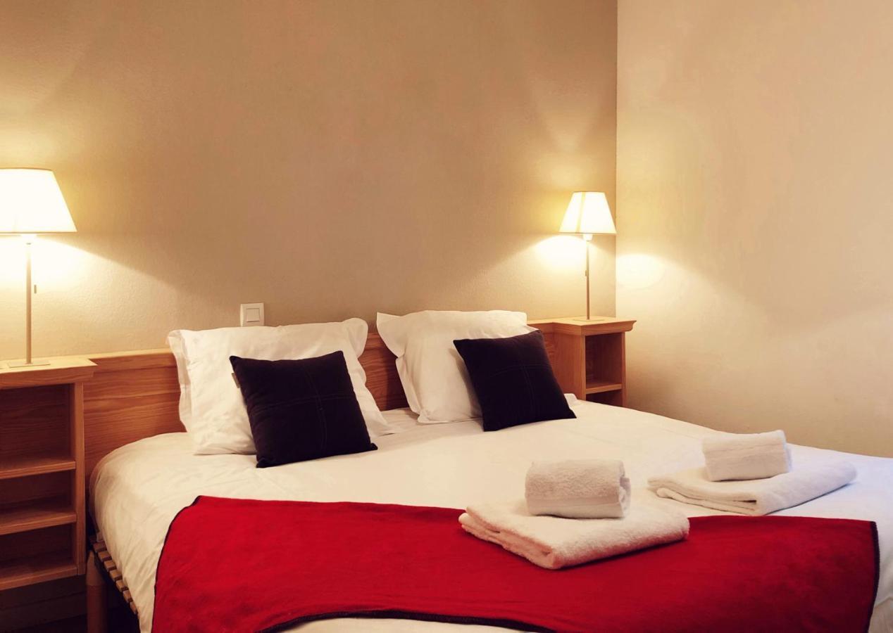 Le Castella: Appartement Cosy 6 Personnes Font-Romeu-Odeillo-Via Bagian luar foto